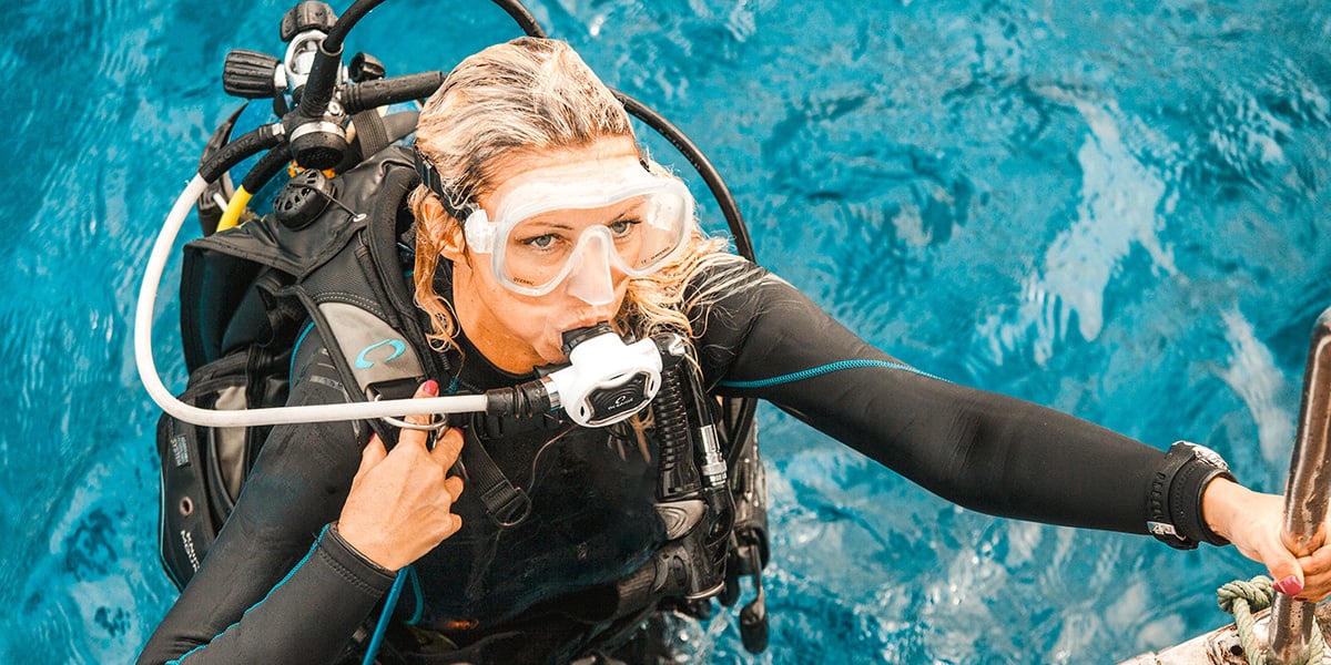 Top Scuba & Snorkeling Gear Picks – From Divestore DACH DE to Oceanic Alpha 10