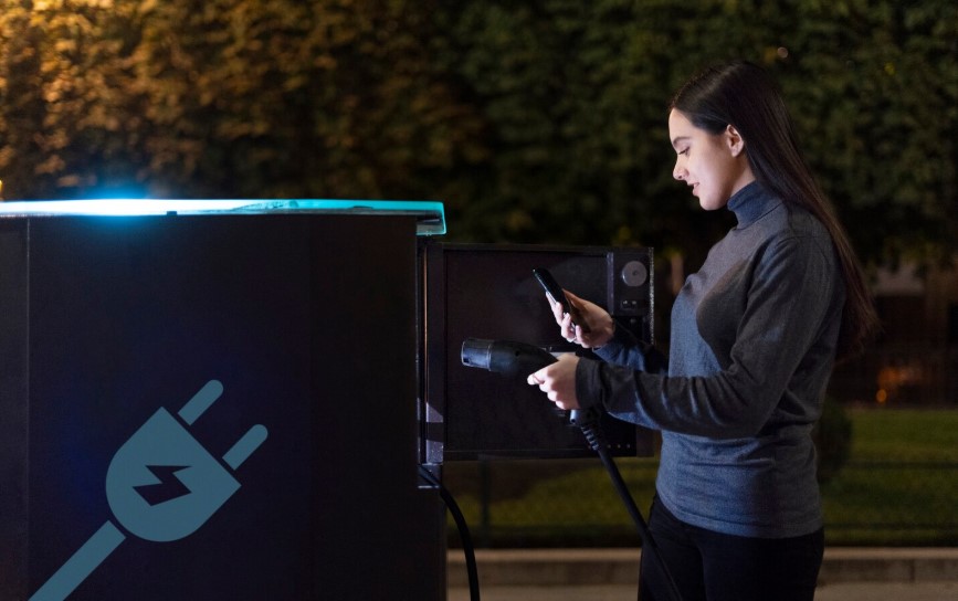 Bluetti Power: Smart Portable Energy for Home, Travel, and Backup